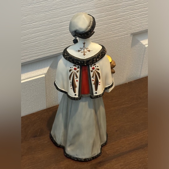 Avon Mrs Albee President’s Club Award Holiday figurine, collectors. - Picture 5 of 12